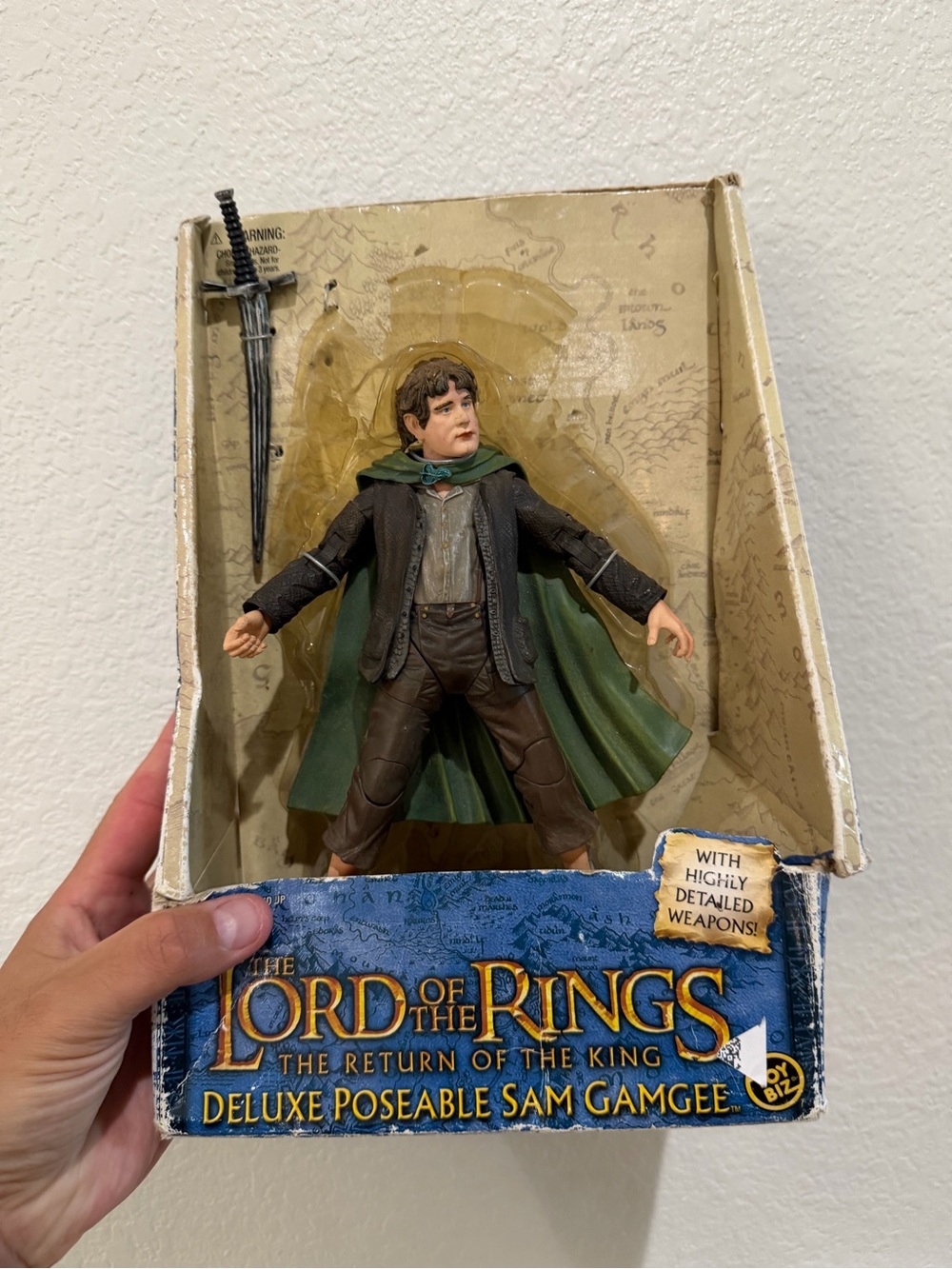 The Lord of the Rings Deluxe Poseable Sam Gamgee Action Figure - Green